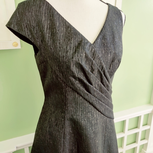 NWOT Cenia New York Dress Size 4 black Mid length - Picture 2 of 8